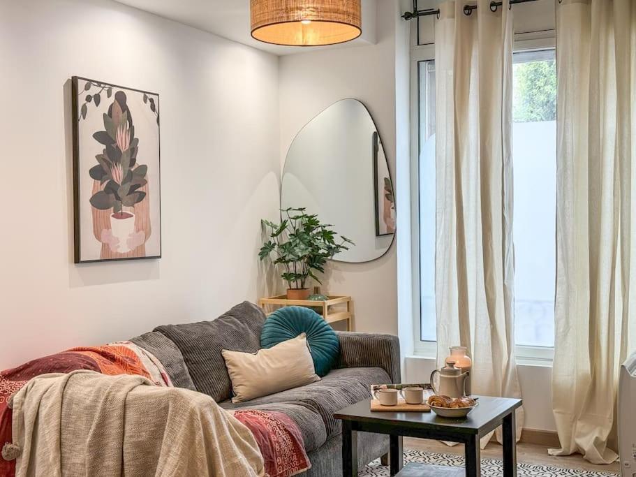 Elegance Au Coeur De Tarbes Apartment Екстериор снимка